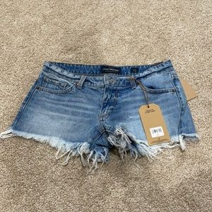 Lucky Brand The Cut Off shorts in size 25 NWT